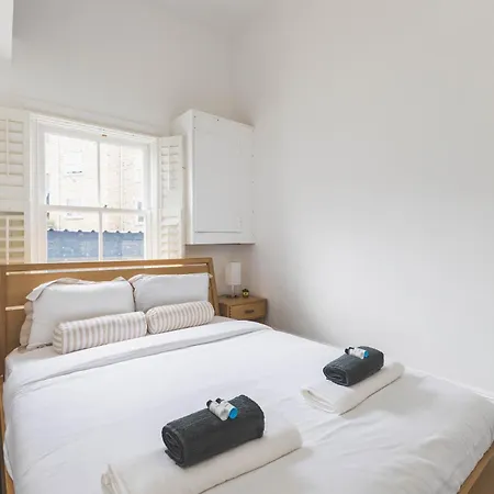 Lovely 2Br Flat In Kensington, 2 Minutes Tube